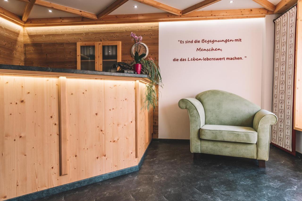 Landgasthof Zum Hieblwirt Hotel Neukirchen  Екстериор снимка
